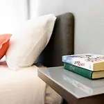 Ξενοδοχείο Portuense 2*