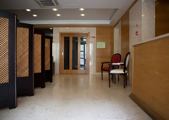 Hotell Portuense 2*