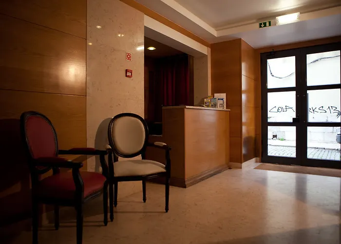 Portuense Hotell 2*